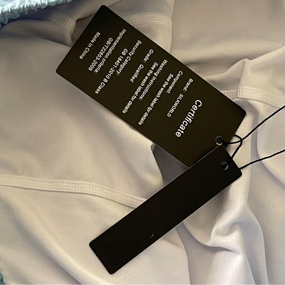 NWT Silkworld Swimming Trunk Compression Liner Size Medium Light Blue White 5.5” - Picture 8 of 8